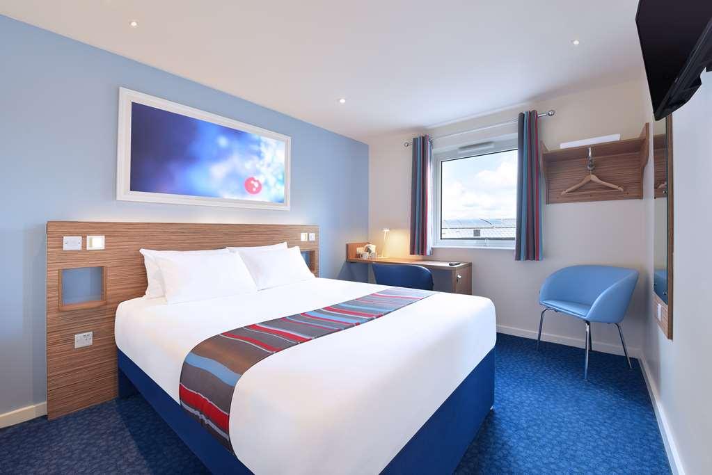 Travelodge Harlow Szoba fotó